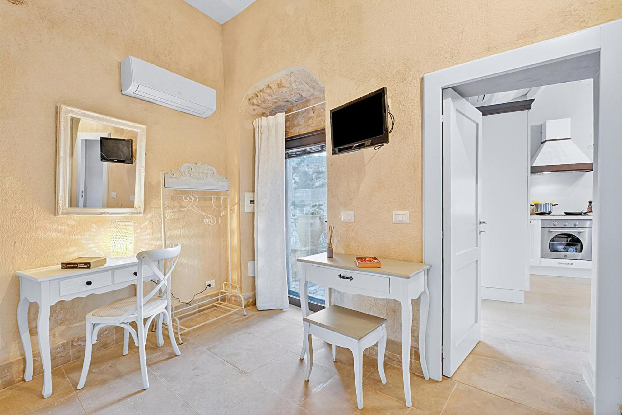 Borgo Hedone with Shared Pool