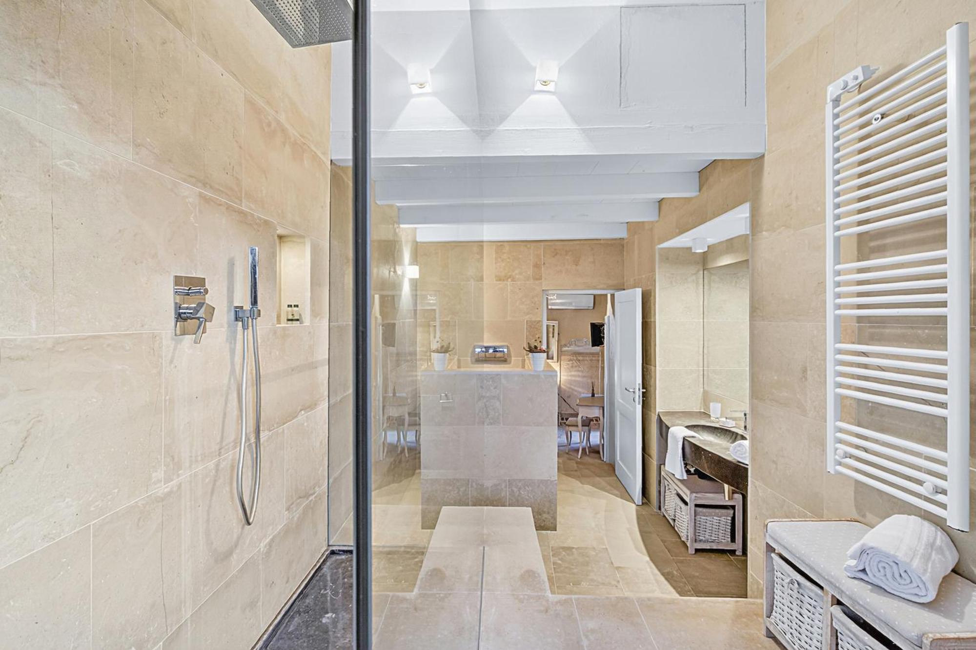 Borgo Hedone with Shared Pool