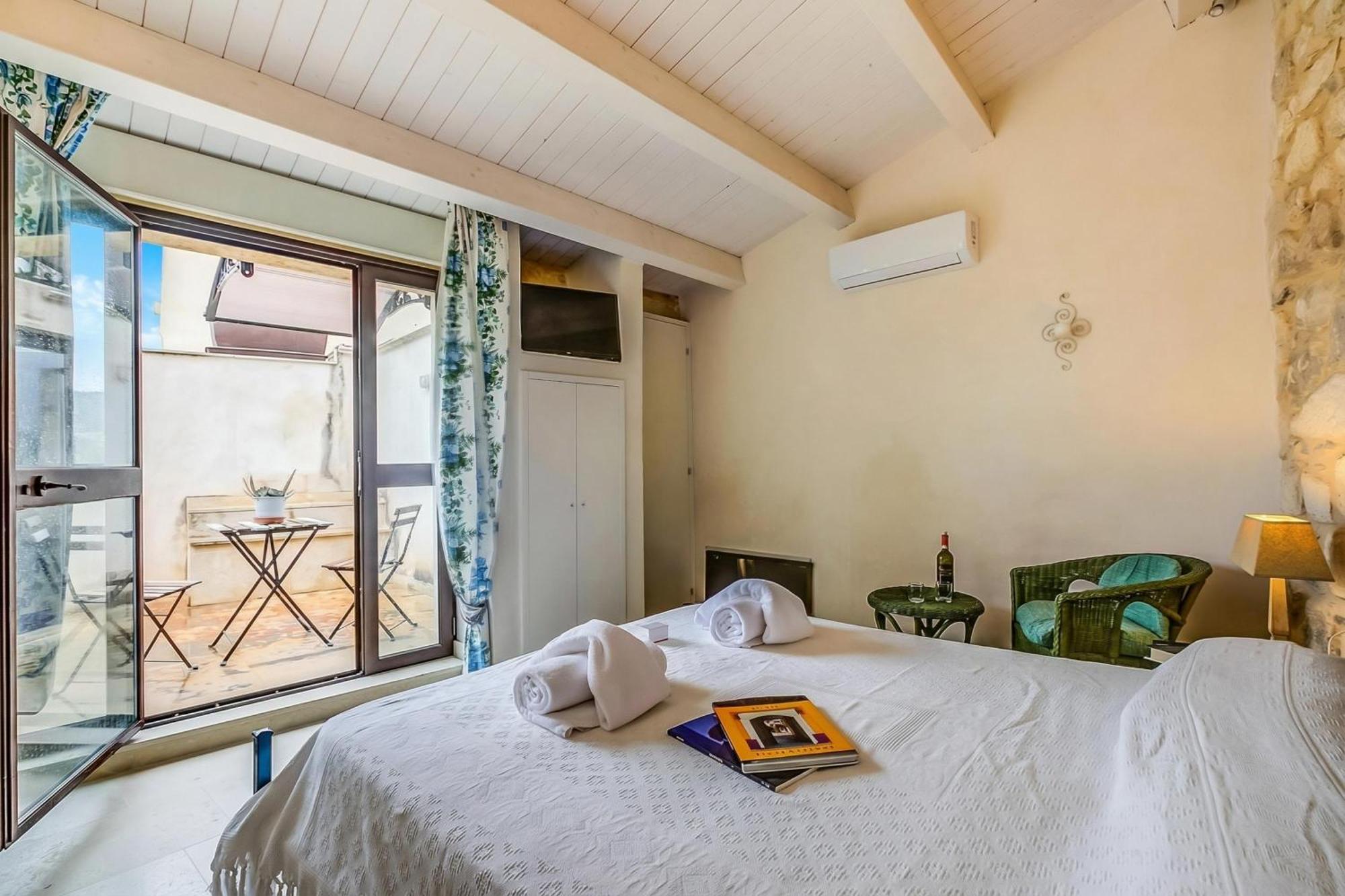 Borgo Hedone with Shared Pool