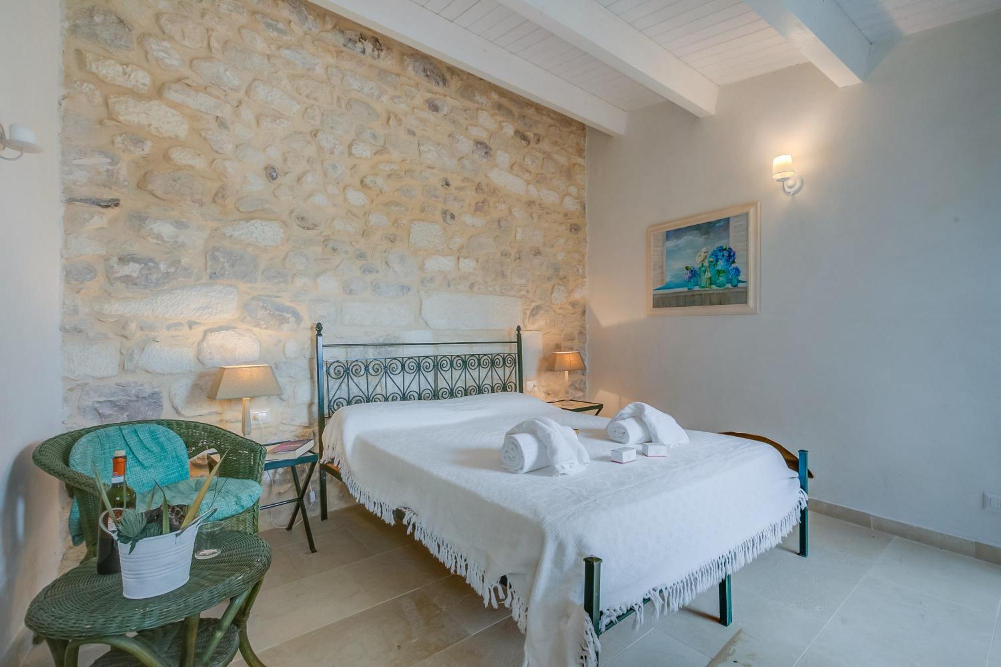 Borgo Hedone with Shared Pool