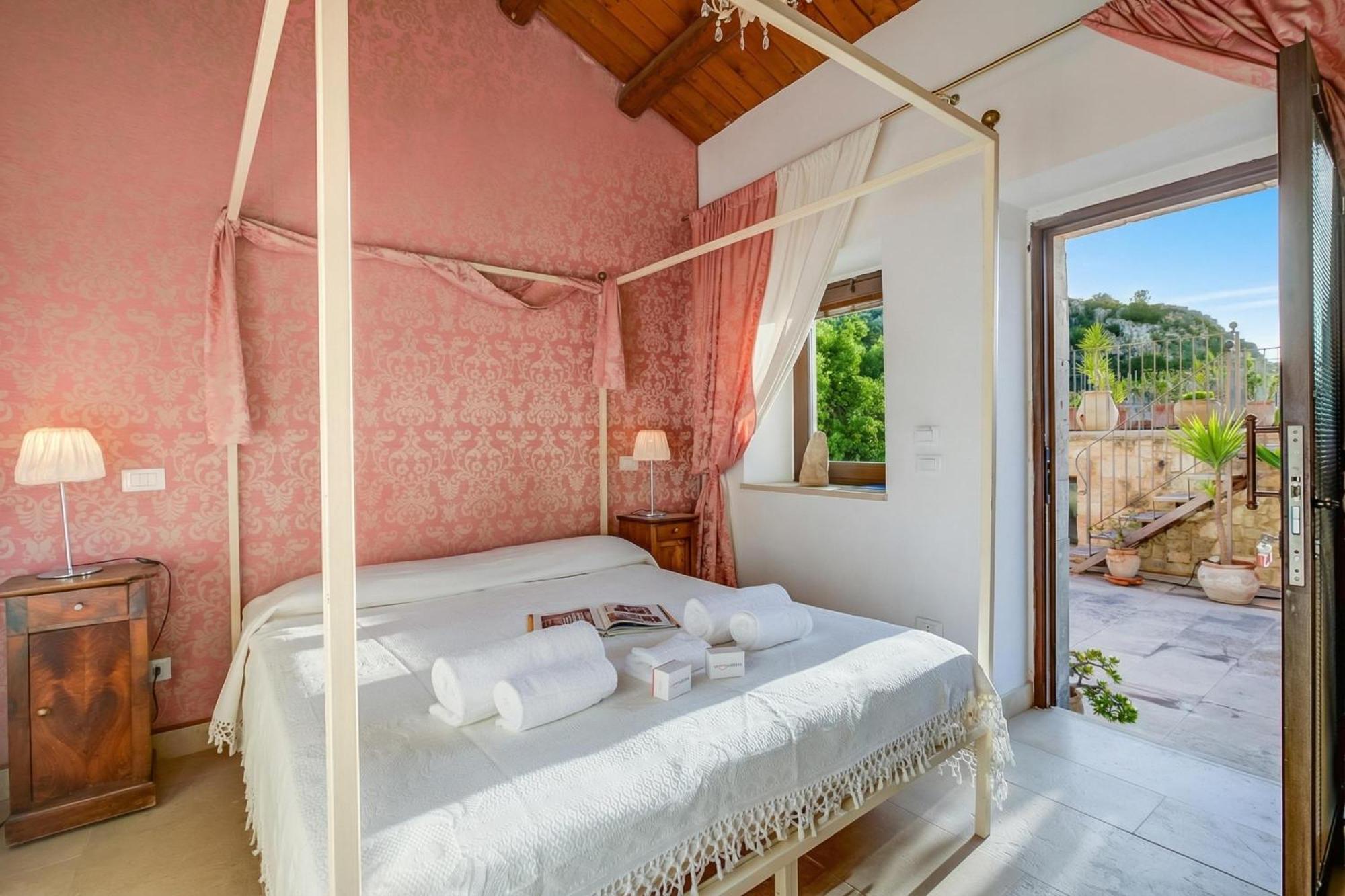 Borgo Hedone with Shared Pool