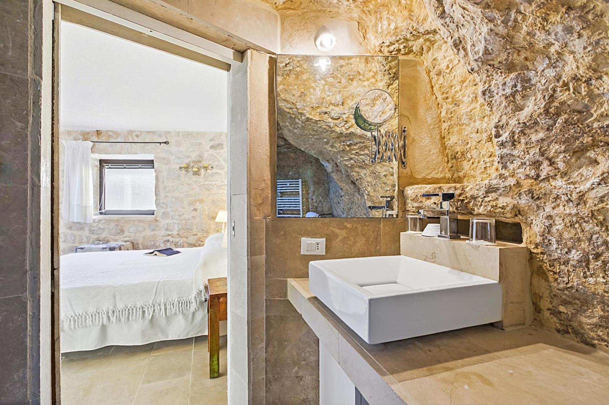 Borgo Hedone with Shared Pool