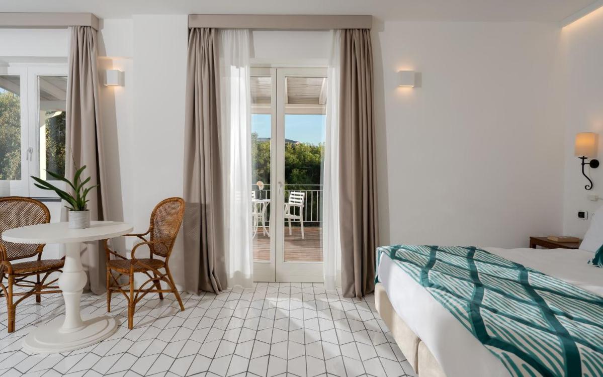 Therasia Resort Sea and SPA - The Leading Hotels of the World