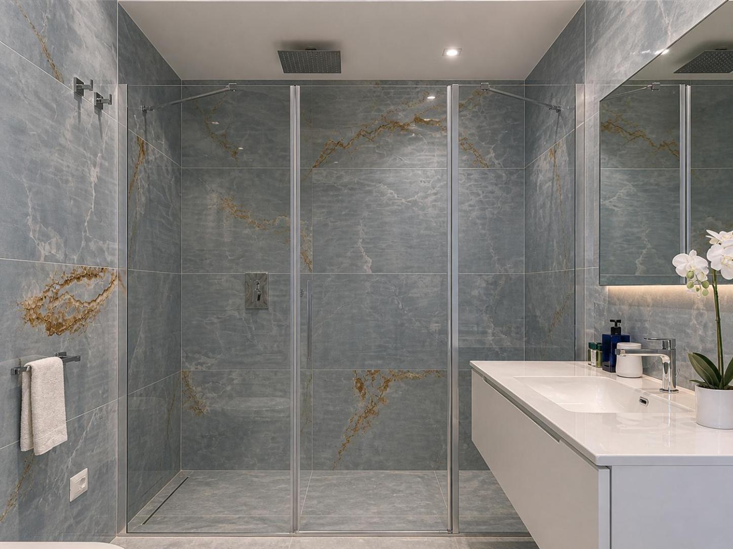 Isola Bella Infinity Suites