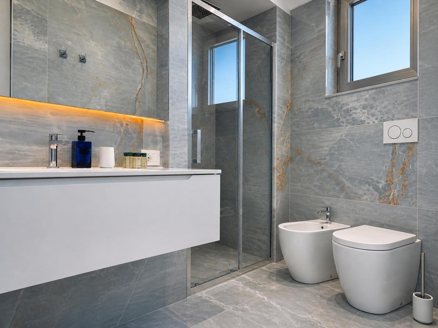 Isola Bella Infinity Suites