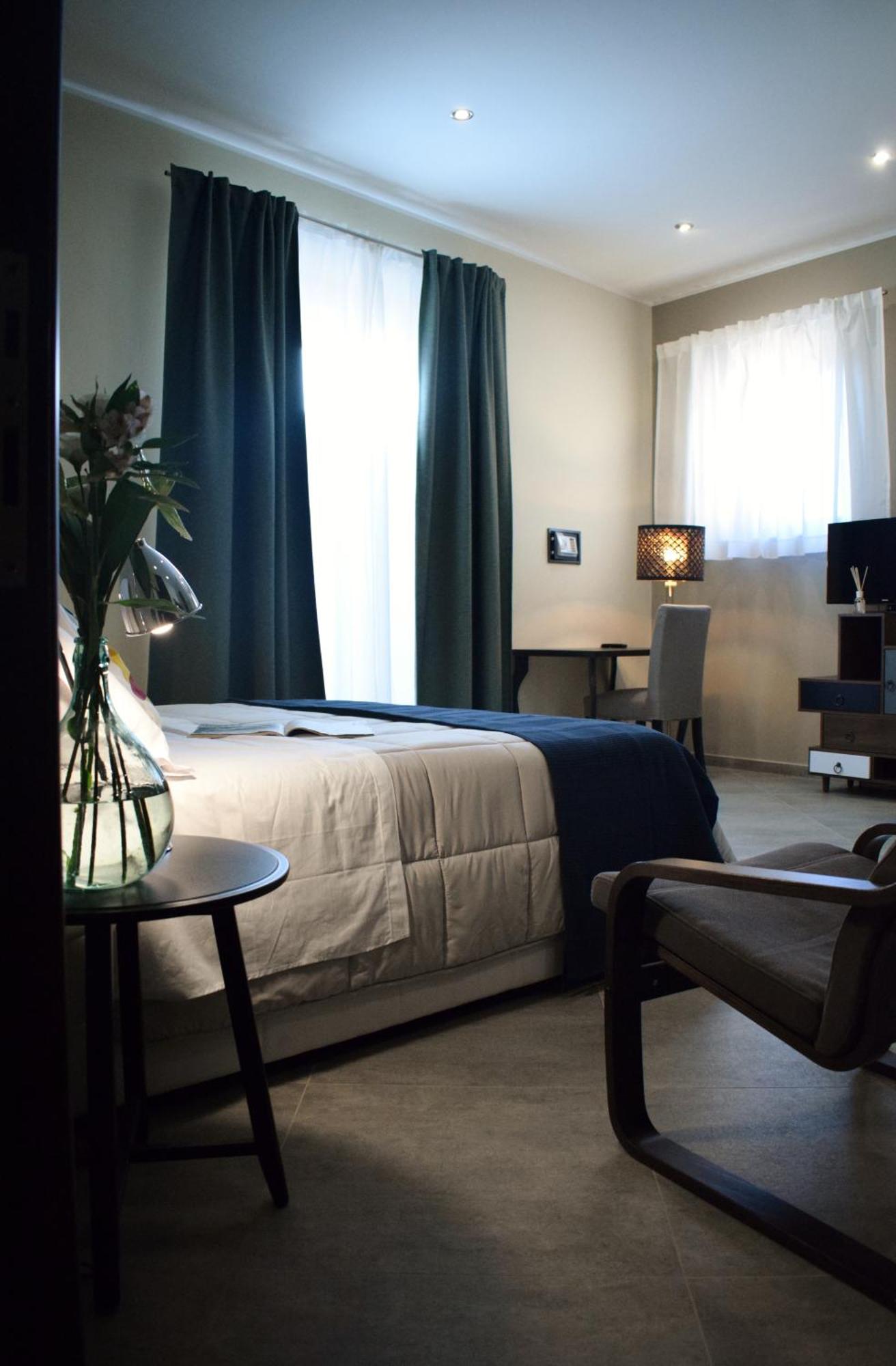 Cento Tari' Guest House