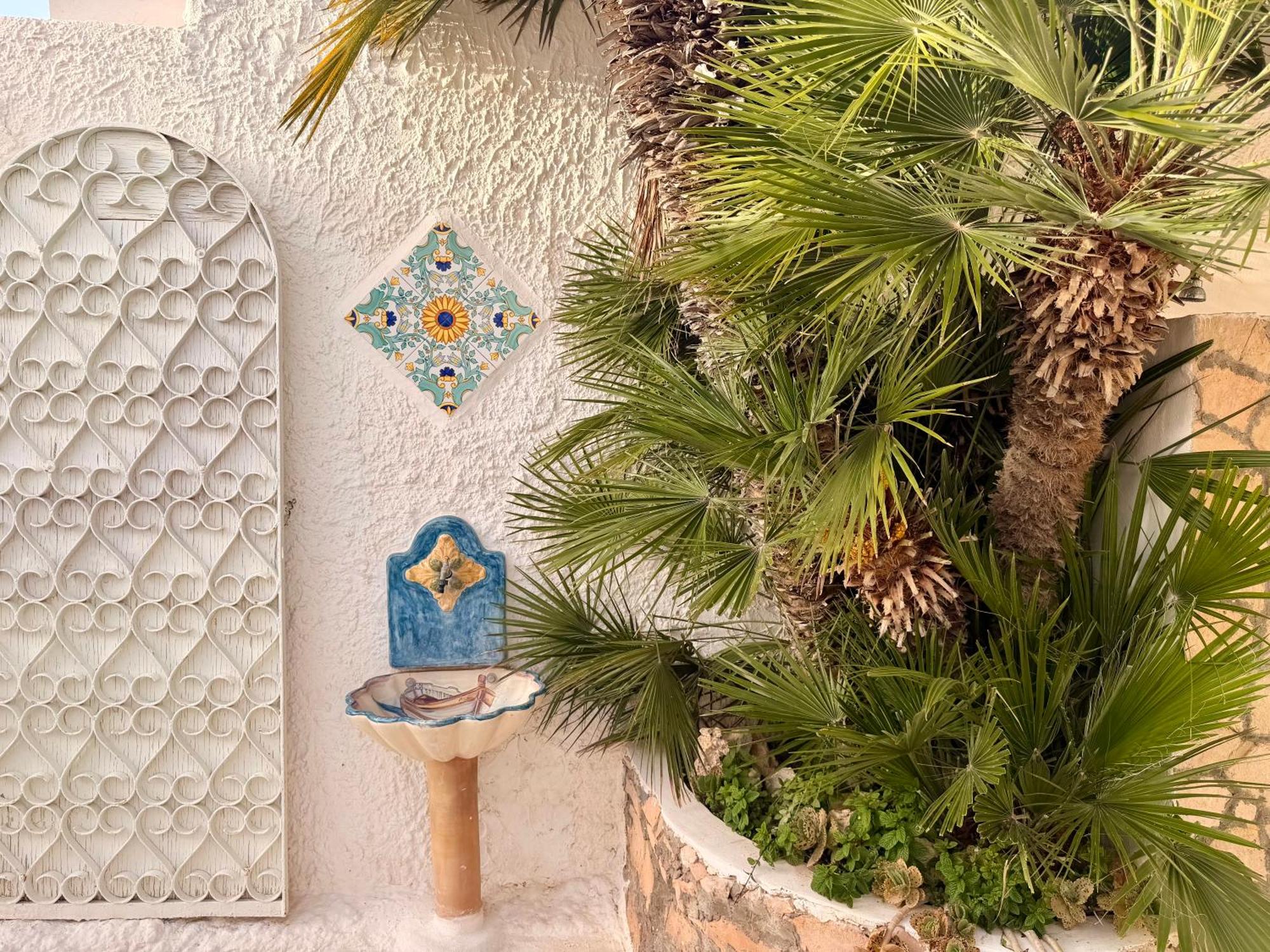 Hotel Macondo