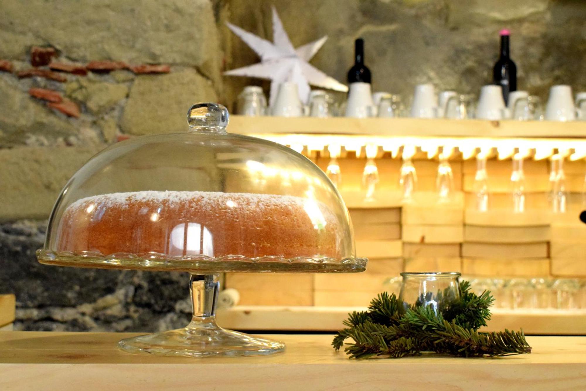 Cento Tari' Guest House