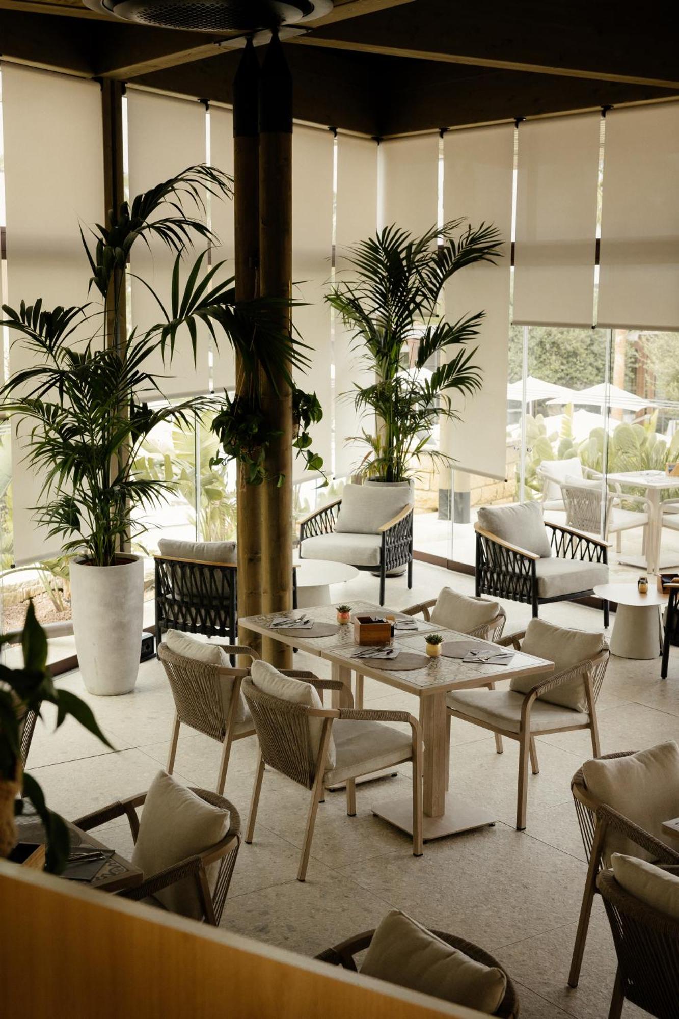 Insulae Resort