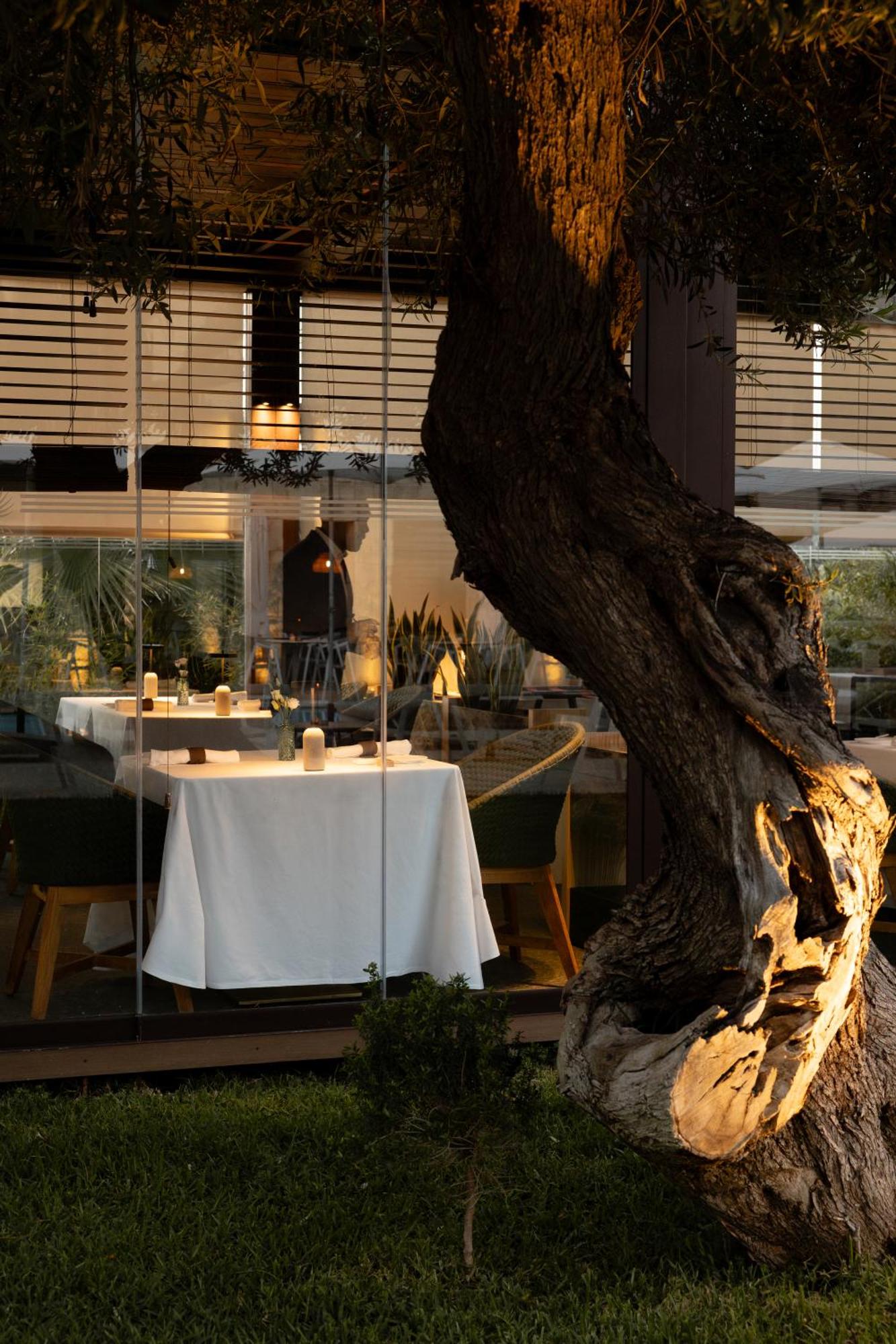 Insulae Resort