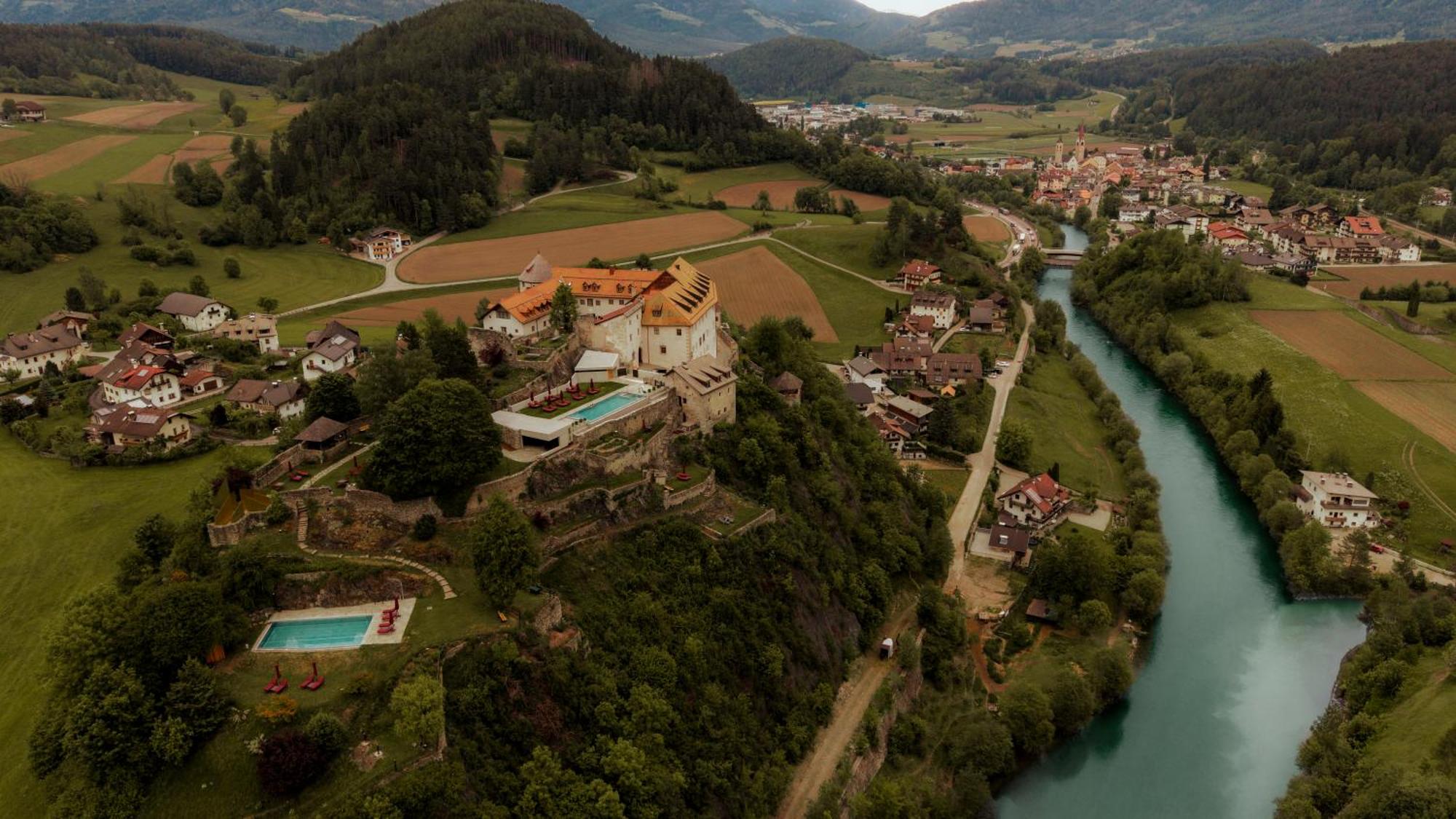 Castel Badia (Sonnenburg)