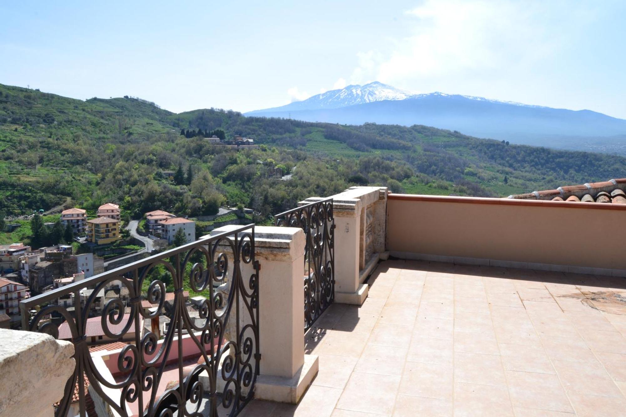 Cento Tari' Guest House