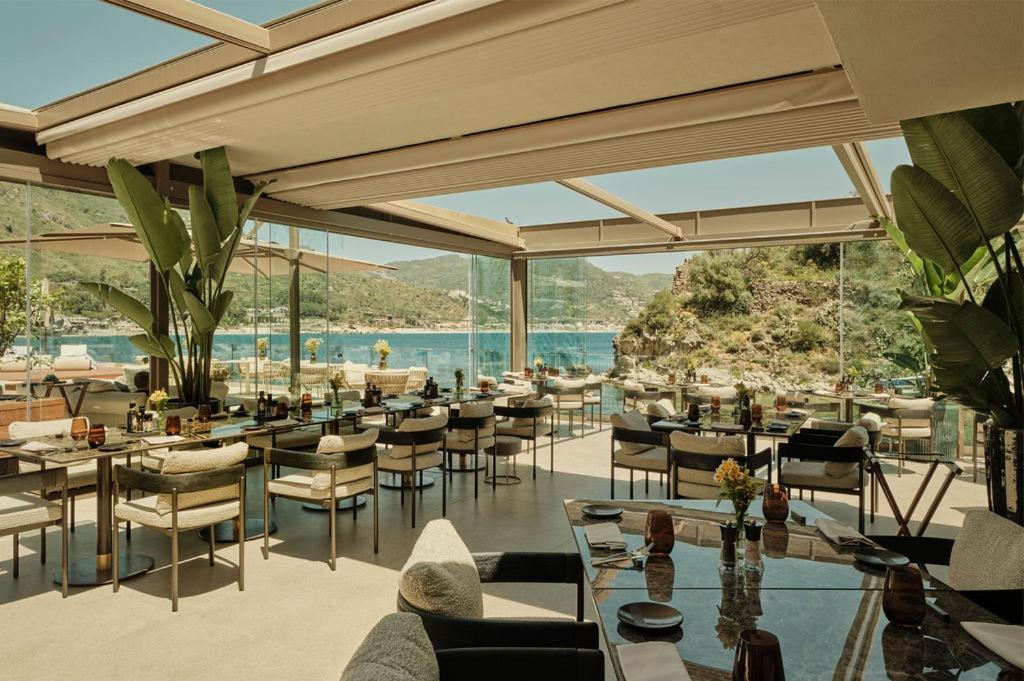 Atlantis Bay - The Leading Hotels of the World