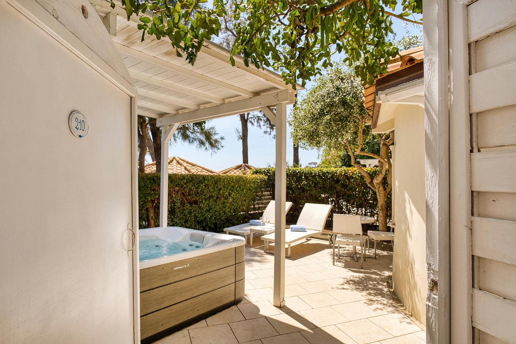 La Plage Resort