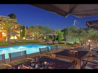Villa Privilege Classic & Exclusive