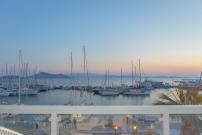 Naxos Riviera Suites