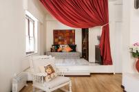 Vintage Charm by the Acropolis!