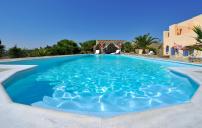 Parian Holiday Villas