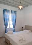 Gryparis' Club Apartments