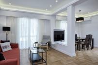 Luxurious Spacious Apt next to Hilton Hotel