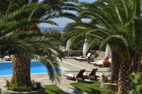 Eri Hotel