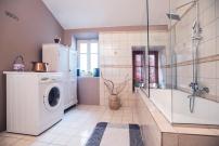 Luxury Family House with Backyard