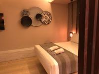 Ionian Eye Design Studios & Spa