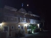 Denise Apartments