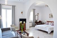 Hotel Adonis
