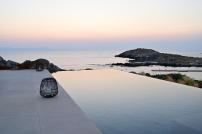 Kavos Hotel & Suites