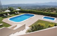 Amazing Home In Houdetsi,Heraklio