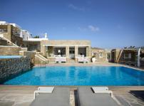 Leonis Summer Houses