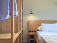 Oceanis Suites with Private Heated Pools and Sea View, by ZanteWize
