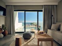 Oceanis Suites with Private Heated Pools and Sea View, by ZanteWize