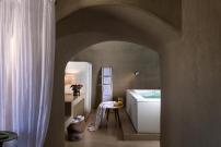 Mythical Blue Luxury Suites