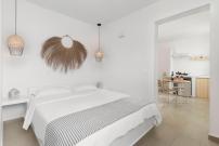 Thallos Cave House and Apartments