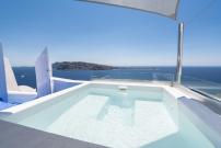 Hyperion Oia Suites