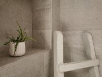 Helen's Minimal Studios & Apartments