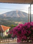 Konstantinas House, a touch of nature & sea