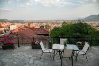 Under the rocks meteora panoramic view villa