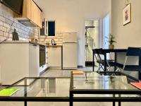 B&B Central Two-Bedrooms Apartments