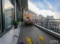 Luxury 80m2 apartment with balcony downtown Thessaloniki