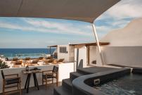 Almyra Oia Suites