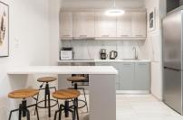Spacious 2BD apt next to metro