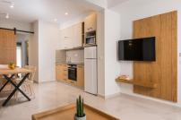 Esplanade Apartments - Heated Pool