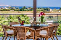 Luxury Xenos Villa 2 With 4 Bedrooms , Private Swimming Pool, Near The Sea