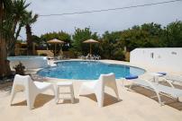 Luxury Xenos Villa 2 With 4 Bedrooms , Private Swimming Pool, Near The Sea