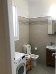Quiet bright just renewed top floor at Lycabetous