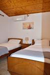 Cozy cottage with garden and olive grove of 5 acr