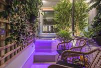 Evangelismos Residence with Jacuzzi- King Size Bed